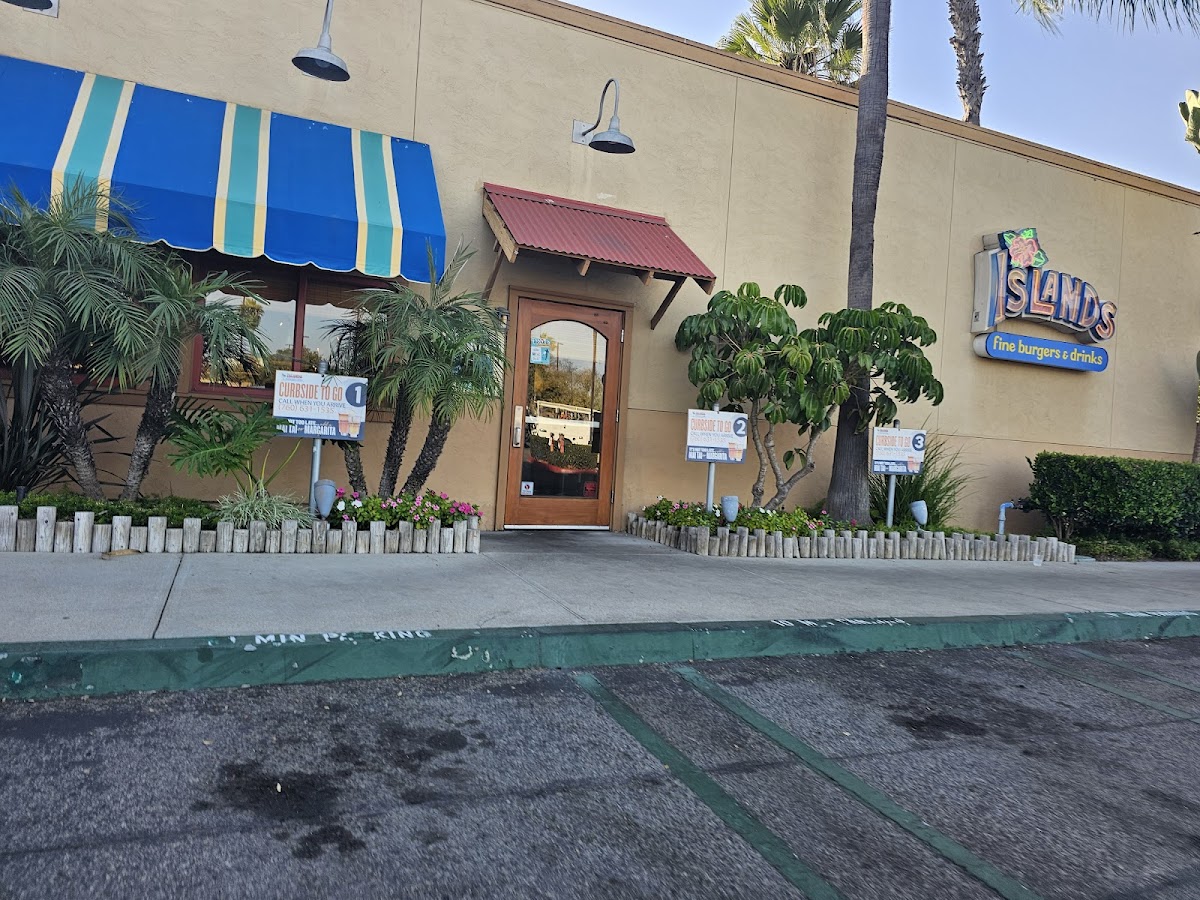 Islands Restaurant Vista